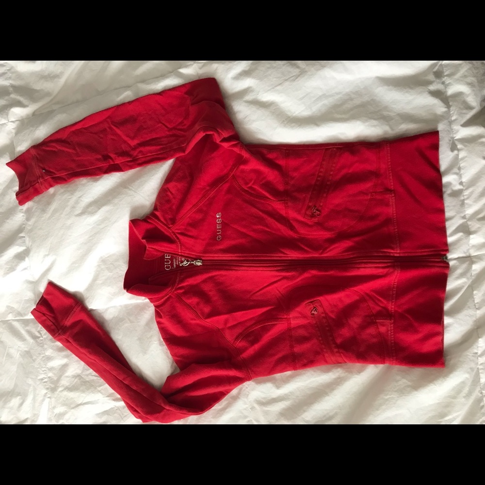 Medium red guess jacket, super cute